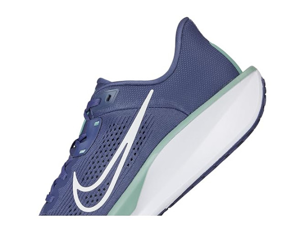 Nike Quest 6