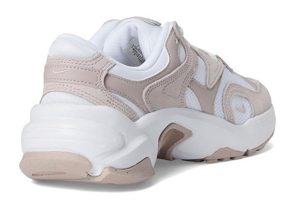 Nike AL8