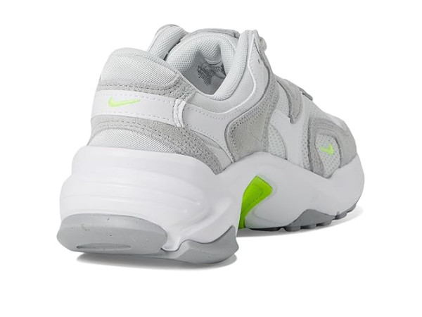 Nike AL8