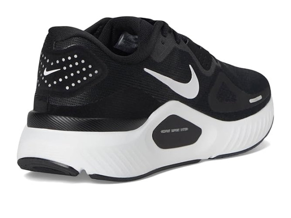Nike Structure 26
