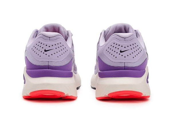 Nike Structure 26