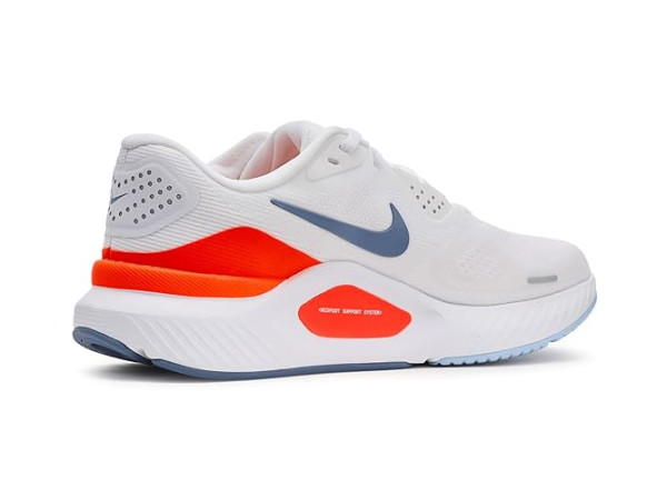 Nike Structure 26