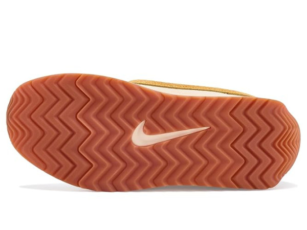 Nike Pacific
