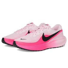 Nike Revolution 8