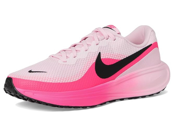 Nike Revolution 8