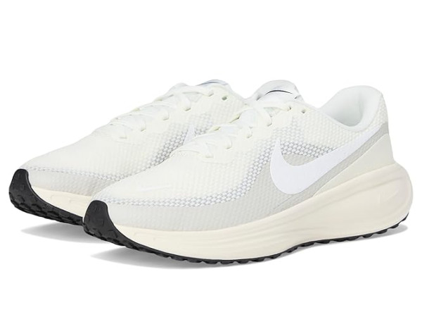 Nike Revolution 8