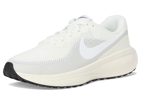 Nike Revolution 8