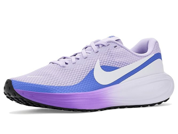 Nike Revolution 8