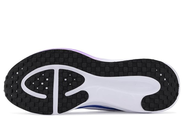 Nike Revolution 8 Nike Revolution 8