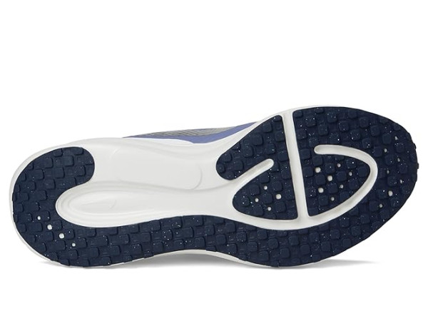 Nike Revolution 8