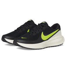 Nike Revolution 8
