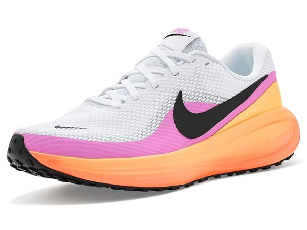 Nike Revolution 8