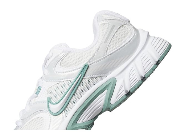 Nike V5 RNR Nike V5 RNR