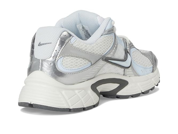 Nike V5 RNR Nike V5 RNR