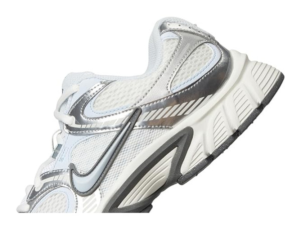 Nike V5 RNR Nike V5 RNR