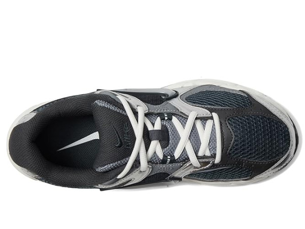 Nike V5 RNR Nike V5 RNR