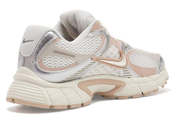 Nike V5 RNR