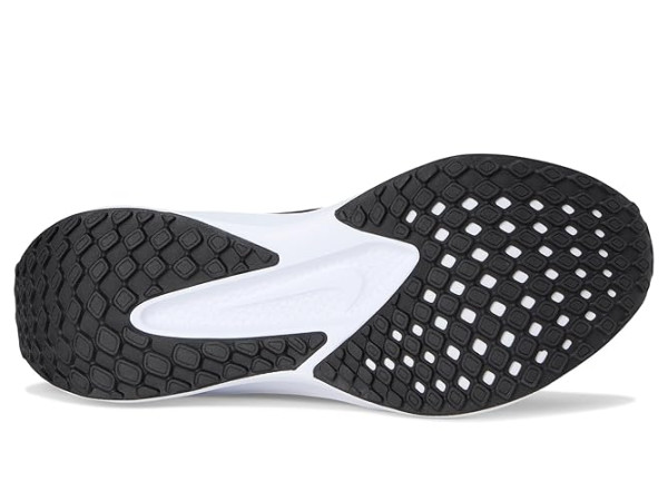 Nike Quest 6