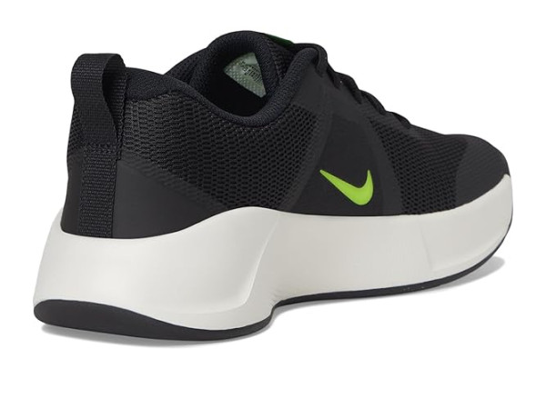 Nike MC Trainer 3 Nike MC Trainer 3