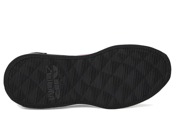 Nike Bella 7 Nike Bella 7
