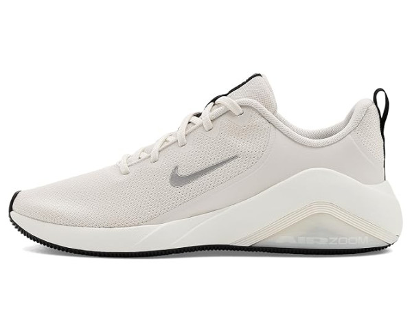 Nike Bella 7