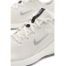Nike Bella 7