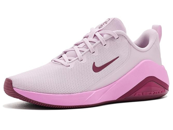 Nike Bella 7 Nike Bella 7