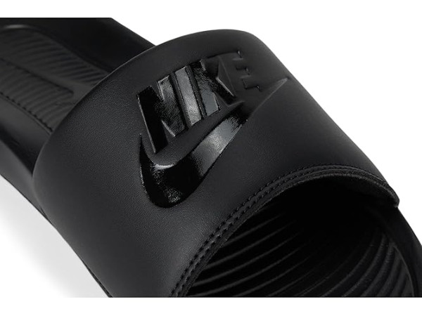 Nike Victori One Slides Nike Victori One Slides