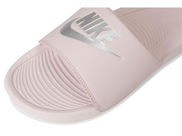 Nike Victori One Slides Nike Victori One Slides