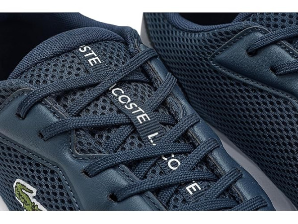 Lacoste Neo Run Base Sneakers Lacoste Neo Run Base Sneakers