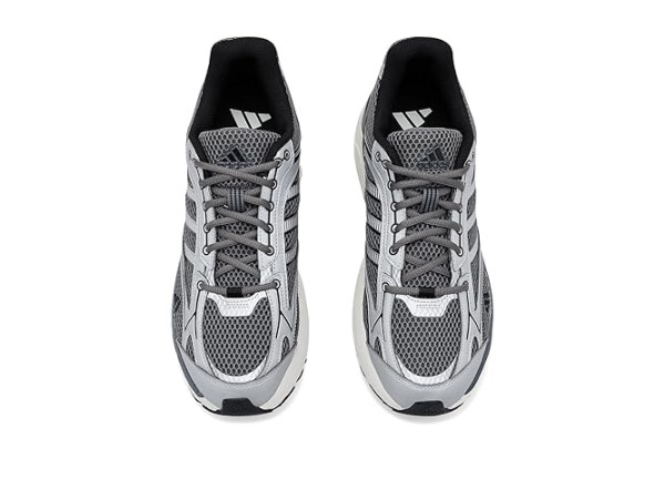 adidas Spiritain 2000 Shoes