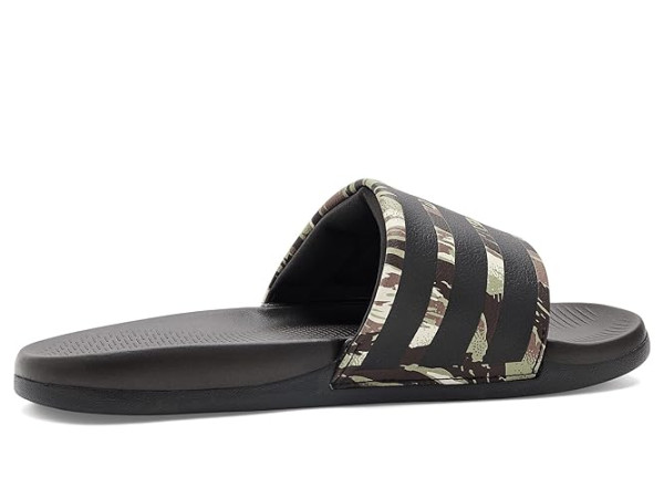 adidas Adilette Comfort 2.0 Slides adidas Adilette Comfort 2.0 Slides