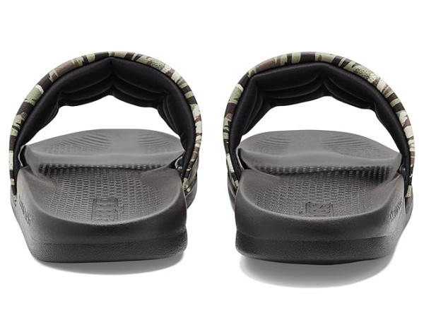 adidas Adilette Comfort 2.0 Slides adidas Adilette Comfort 2.0 Slides