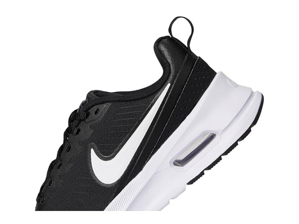 Nike Air Max Nuaxis