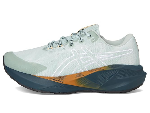 ASICS Novablast 5 TR