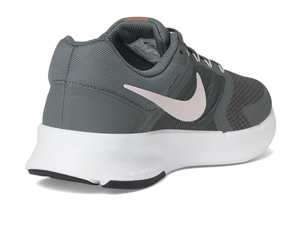 Nike Run Swift 3