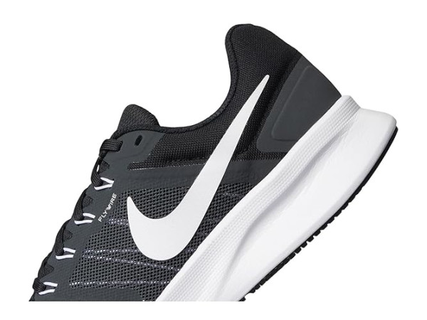 Nike Run Swift 3