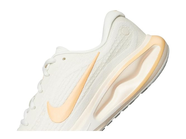 Nike Journey Run