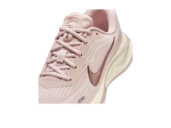 Nike Journey Run