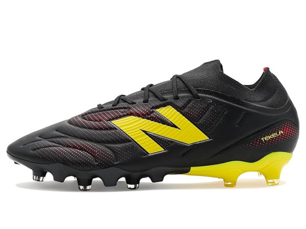 New Balance Tekela Team Low Fg V5 Soccer Cleats