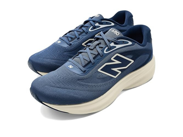 New Balance Fresh Foam 680 V9