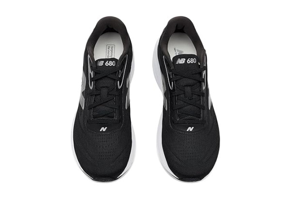 New Balance Fresh Foam 680 V9