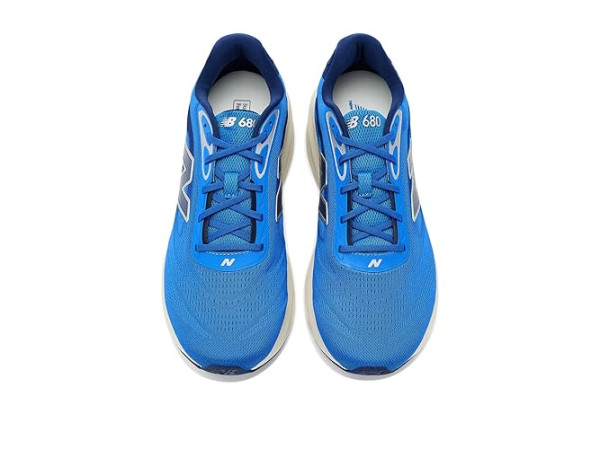 New Balance Fresh Foam 680 V9