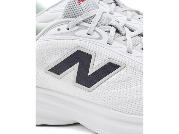 New Balance Fresh Foam 680 V9 New Balance Fresh Foam 680 V9