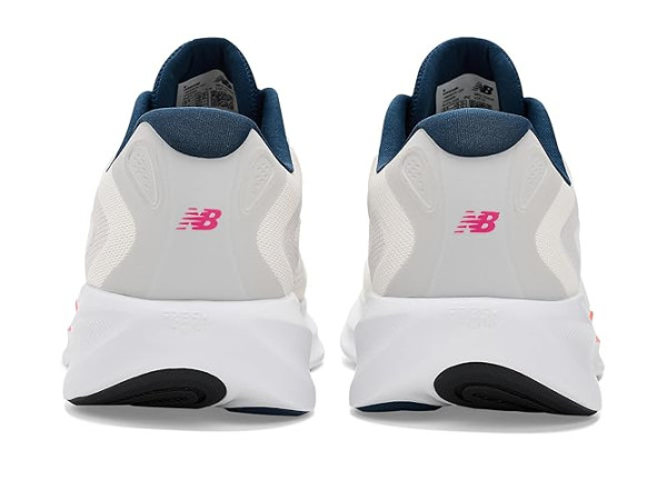 New Balance Fresh Foam 680 V9 New Balance Fresh Foam 680 V9