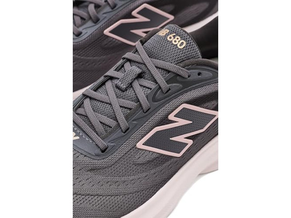 New Balance Fresh Foam 680 V9 New Balance Fresh Foam 680 V9