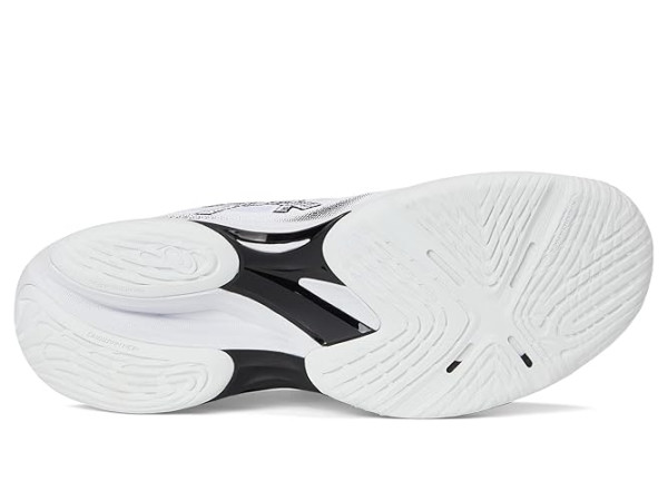 ASICS Netburner Ballistic FF 4 ASICS Netburner Ballistic FF 4