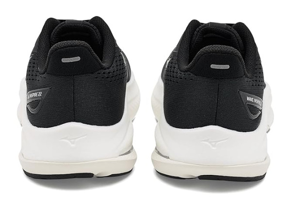 Mizuno Wave Inspire 22