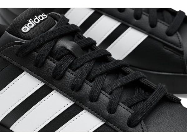 adidas Grand Court
