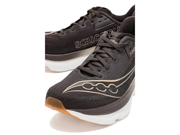 Saucony Endorphin Azura